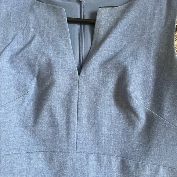 Banana Republic Structured Dress - Picture 2 of 5